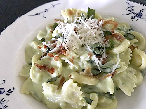 Avocado and Whipped Ricotta Pasta